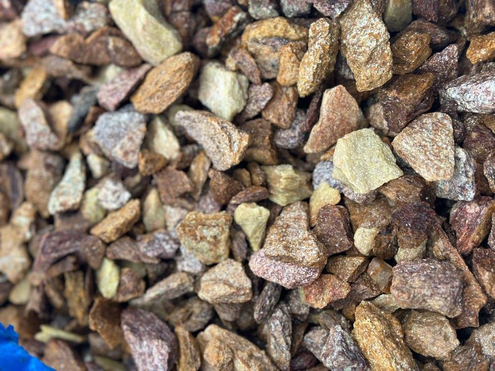 Златолит персиковый декоративная каменная крошка купить в Волгограде