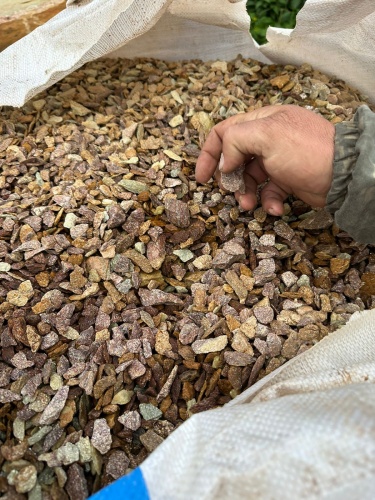 Златолит персиковый декоративная каменная крошка купить в Волгограде