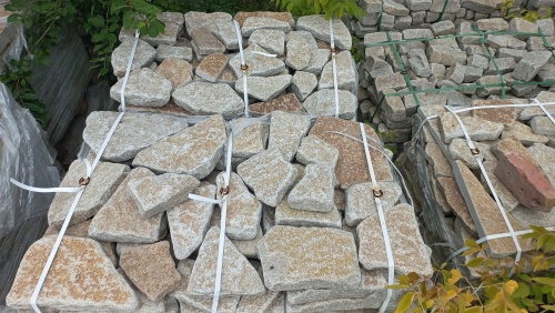 Плитняк гранитный галтованный купить в Волгограде