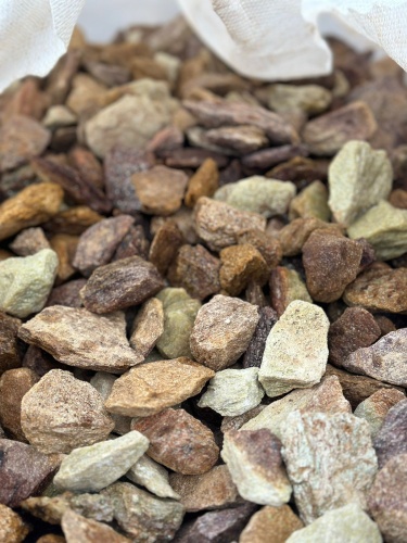 Златолит персиковый декоративная каменная крошка купить в Волгограде