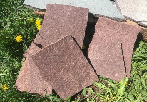 Плитняк лемезит бордовый для цоколя 1,5-2 см купить в Волгограде