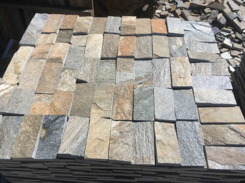 Плитка пилёная златолит Уральский для цоколя, отмостки купить в Волгограде