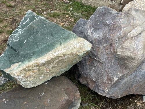 Камни для ландшафтного дизайна зелёные 10-60 килограмм купить в Волгограде