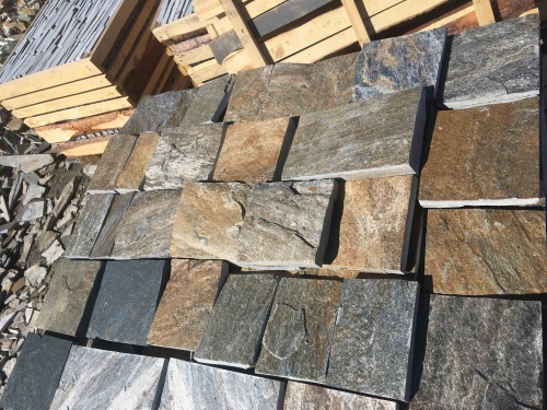 Плитка пилёная златолит Уральский для цоколя, отмостки купить в Волгограде