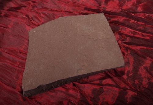 Плитняк лемезит бордовый для цоколя 1,5-2 см купить в Волгограде